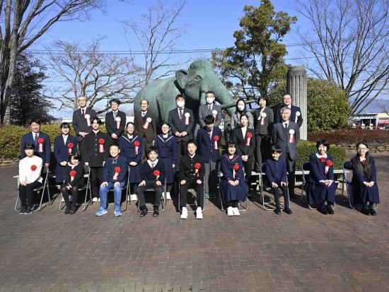 画像：記念撮影の様子
