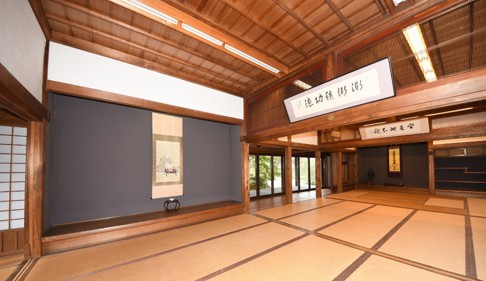TY0190-02.jpg