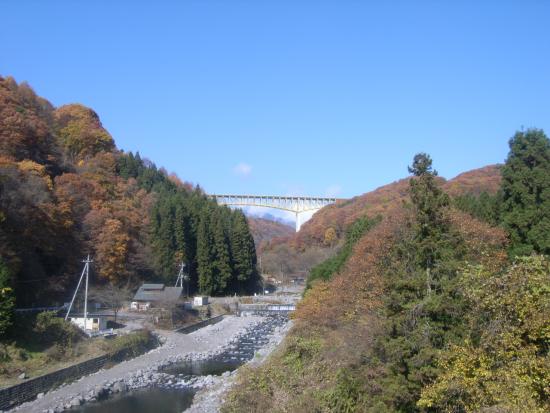 秋の八ヶ岳高原大橋1