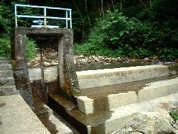 滑沢取水口