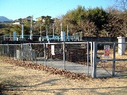 水門と除塵機（小屋敷残流取水口）