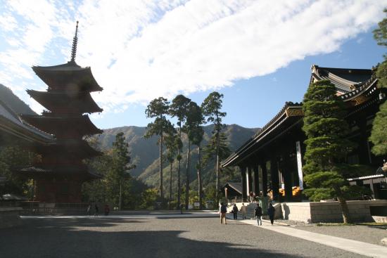 身延山久遠寺