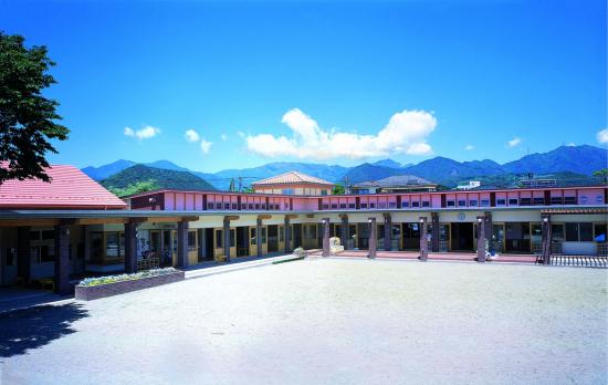 赤尾保育園園舎