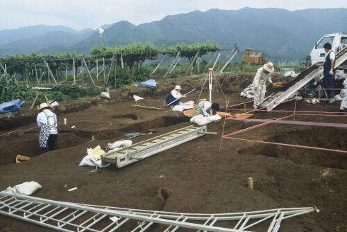 0282＿上の平遺跡＿調査風景