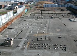 西側から見た小井川遺跡の全景