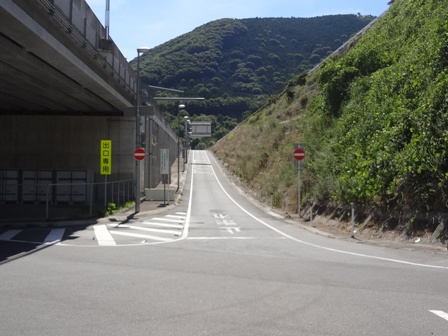 鎮目ランプ(上り)出口
