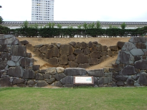 甲府城研究室_城内探検_古い石垣