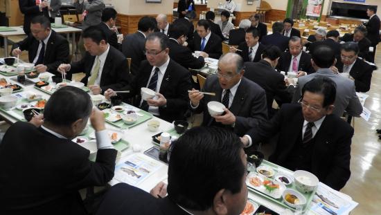 富士の介試食会_04