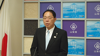 知事記者会見写真