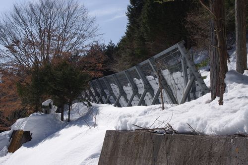 H26.02茂倉地区雪崩防護柵