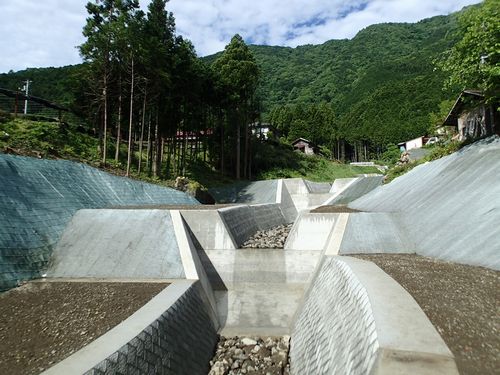 梅島川渓流保全工